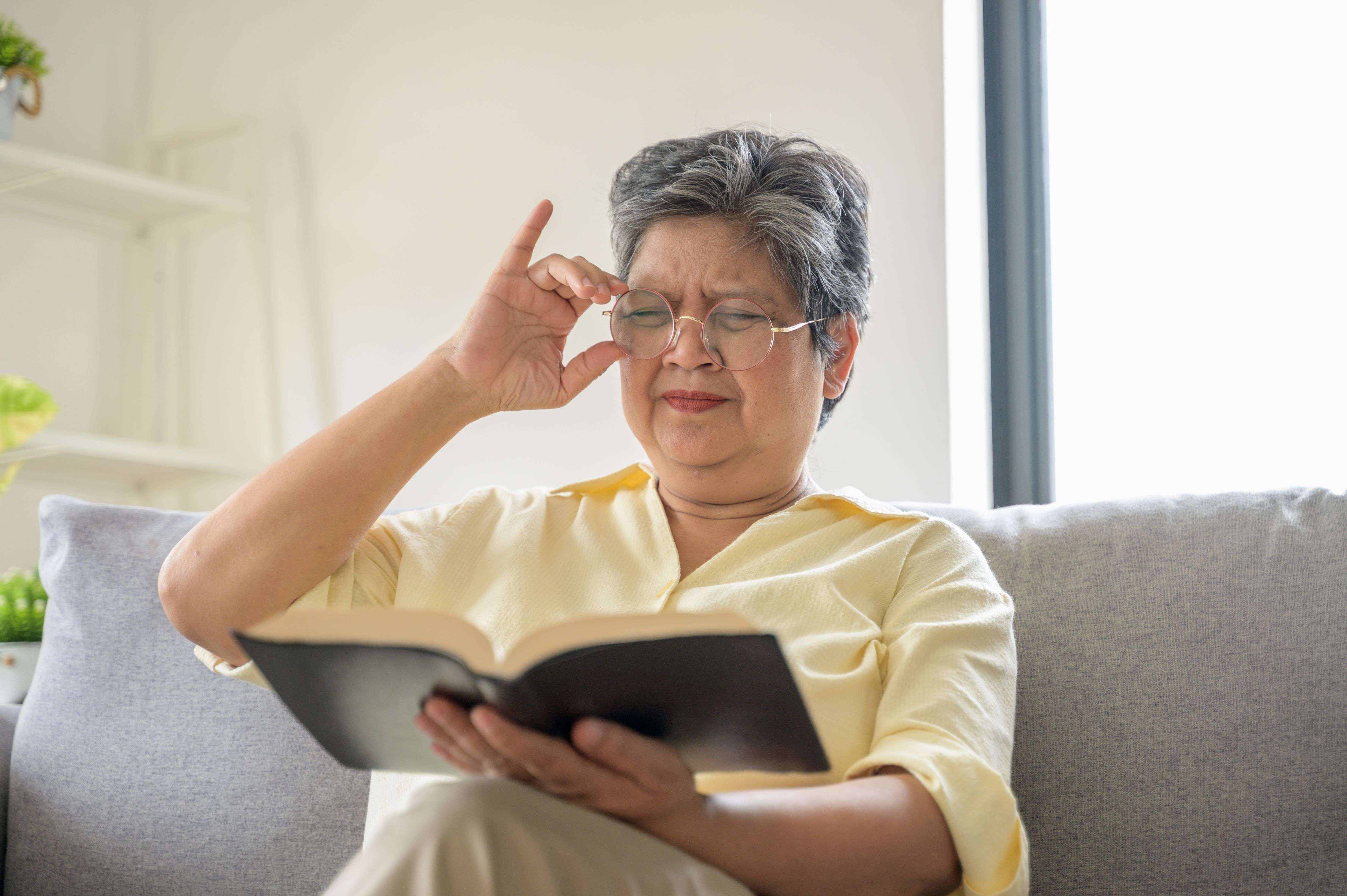 protecting senior eye health with home care in bellevue, wa